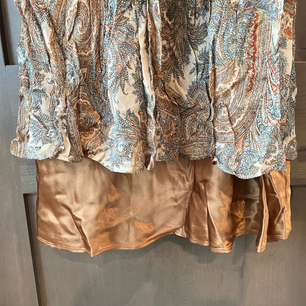 J. Jill Paisley Midi Dress in Taupe, Cream & Dusty Blue - Picture 4 of 8